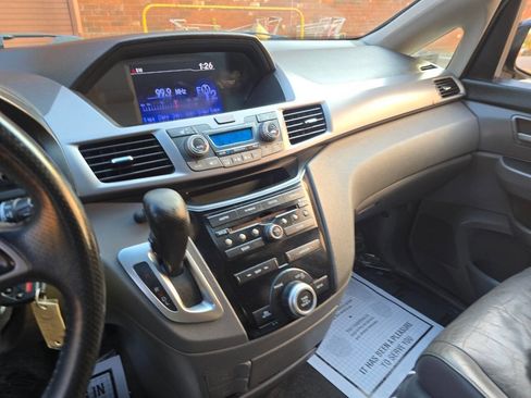 Used 2011 Honda Odyssey EX-L image 29