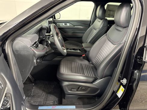 New 2026 Ford Explorer ST-Line RWD image 29