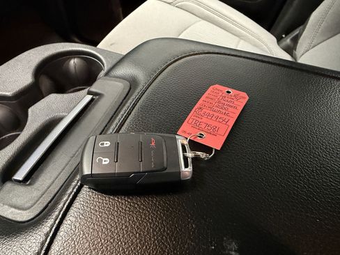 Used 2024 RAM 2500 Big Horn w/ Bed Utility Group image 18