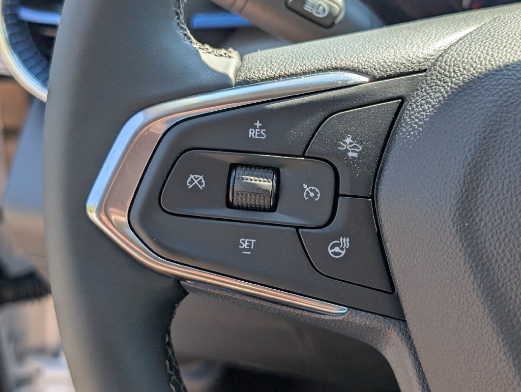 New 2026 Chevrolet Trax LT w/ LT Convenience Package FWD image 26