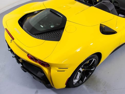 Certified 2023 Ferrari SF90 Spider AWD/4WD image 22
