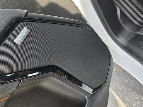 Used 2025 GMC Sierra 1500 AT4 image 19