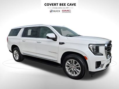 Used 2022 GMC Yukon XL SLT w/ SLT Premium Package