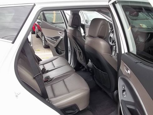 Used 2013 Hyundai Santa Fe Sport w/ Technology Pkg FWD image 11