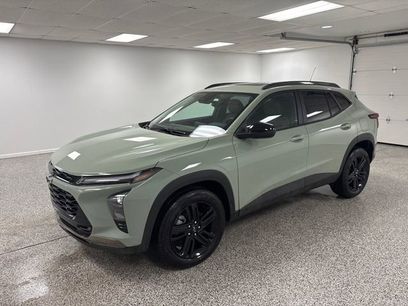 New 2026 Chevrolet Trax ACTIV w/ Sunroof Package