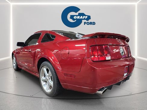 Used 2008 Ford Mustang GT Premium image 3