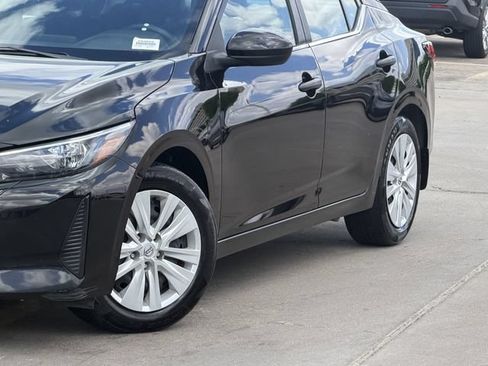 Used 2024 Nissan Sentra S FWD image 3