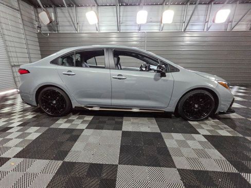 Used 2022 Toyota Corolla SE FWD image 9