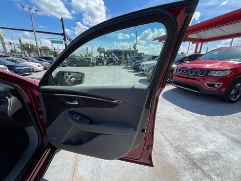 Used 2017 Chevrolet Impala LT w/ Leather Package FWD image 16