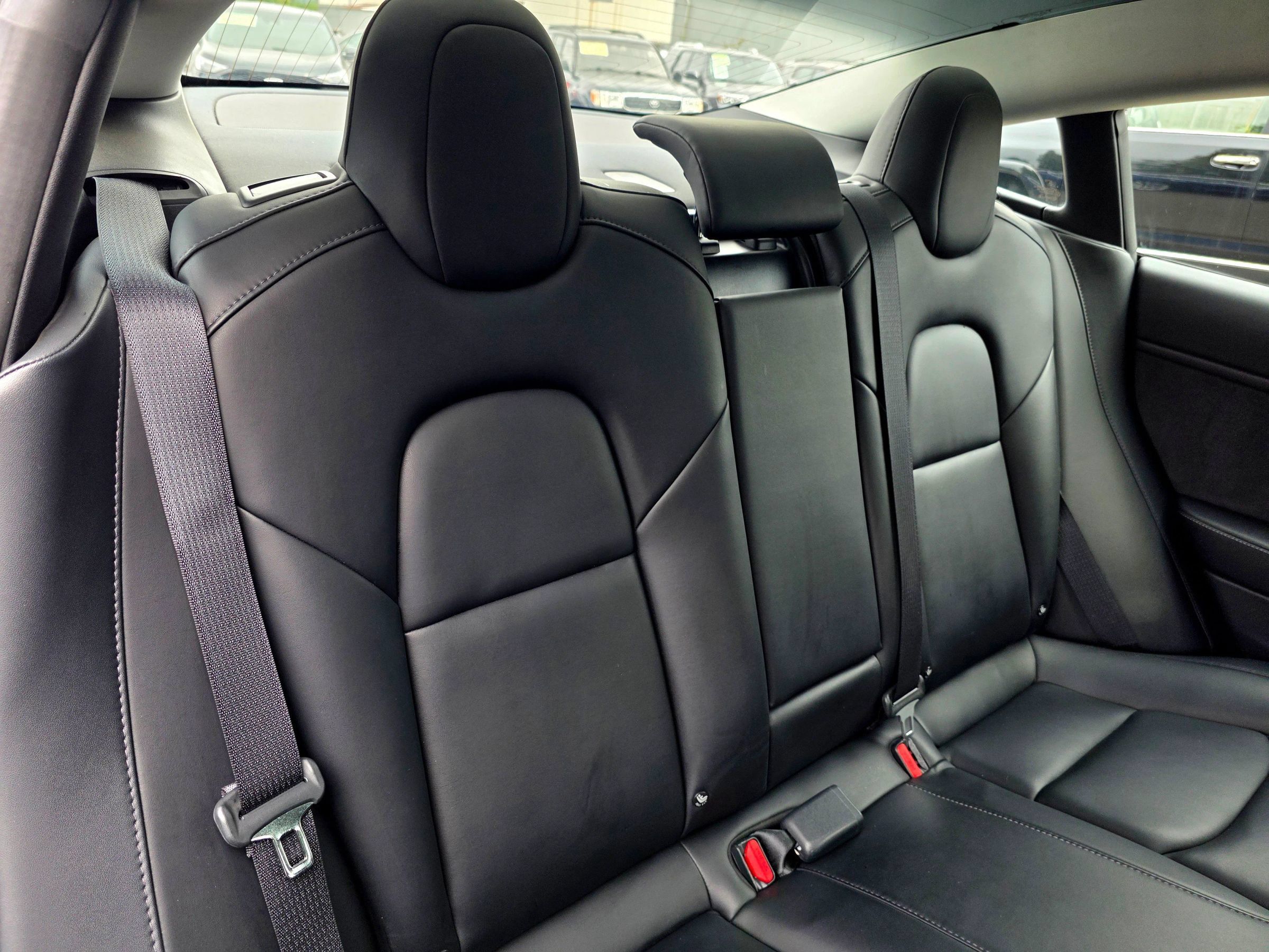 Used 2018 Tesla Model 3 Long Range RWD image 43
