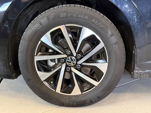 Used 2023 Volkswagen Jetta S image 24