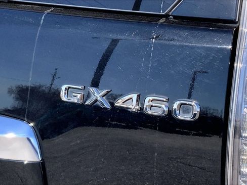 Used 2021 Lexus GX 460 Premium w/ Premium Package image 10