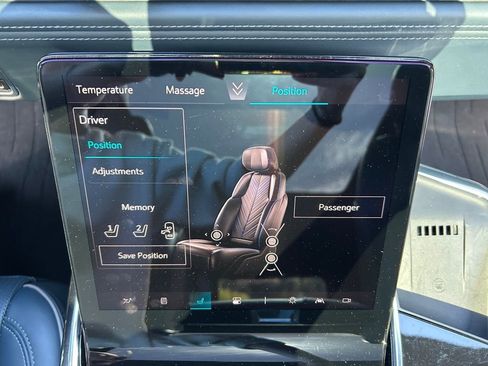 Used 2025 Cadillac Escalade IQ Luxury 2 w/ LPO, Premium Carpet Package AWD/4WD image 38