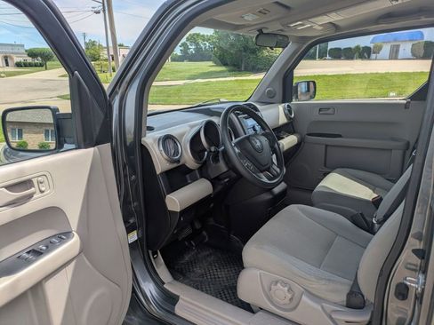 Used 2010 Honda Element EX image 9
