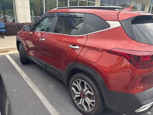 Used 2021 Kia Seltos SX AWD/4WD image 5