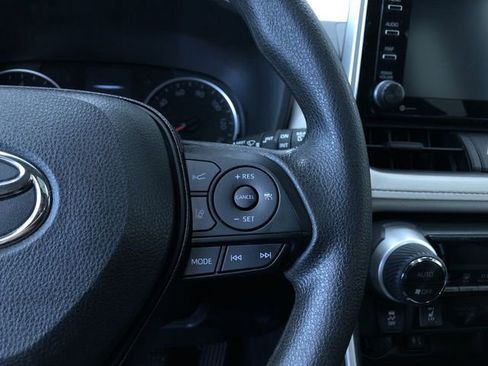 Used 2019 Toyota RAV4 XLE image 26