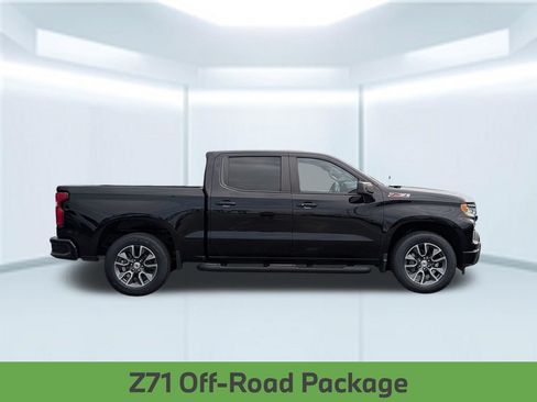 Used 2023 Chevrolet Silverado 1500 RST w/ Z71 Off-Road Package AWD/4WD image 8