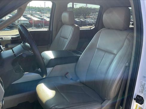 Used 2019 Ford F150 Lariat w/ Equipment Group 502A Luxury image 11