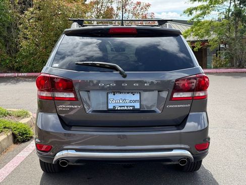 Used 2017 Dodge Journey Crossroad w/ Popular Equipment Group AWD/4WD image 6