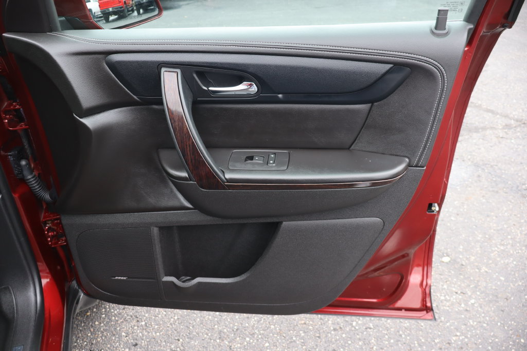 Used 2017 Chevrolet Traverse Premier AWD/4WD image 31