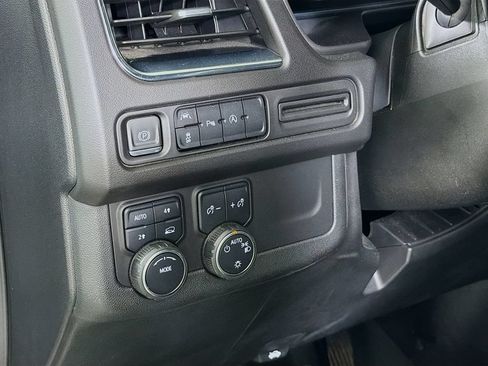 Used 2024 Chevrolet Tahoe LT AWD/4WD image 13