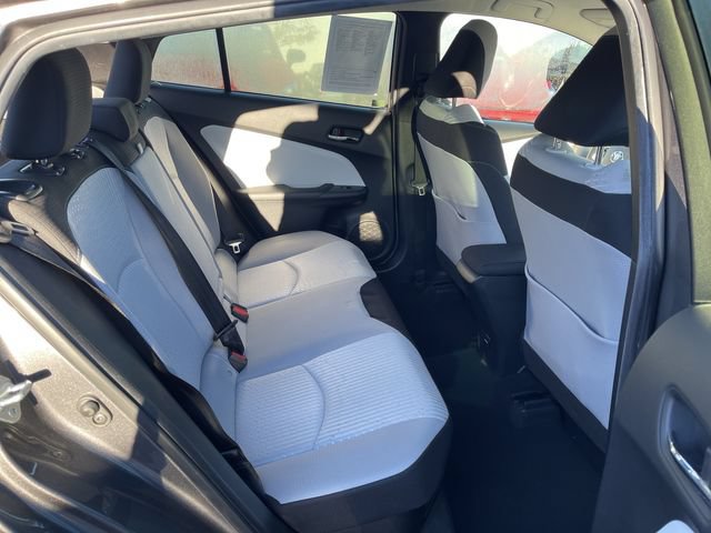 Used 2018 Toyota Prius Three FWD image 21