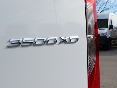 Used 2024 Mercedes-Benz Sprinter 3500 image 10