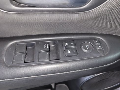 Used 2020 Honda HR-V LX image 20