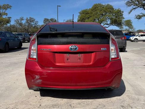 Used 2013 Toyota Prius Two image 6
