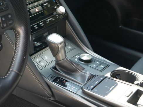 Used 2022 Lexus IS 350 F Sport image 26