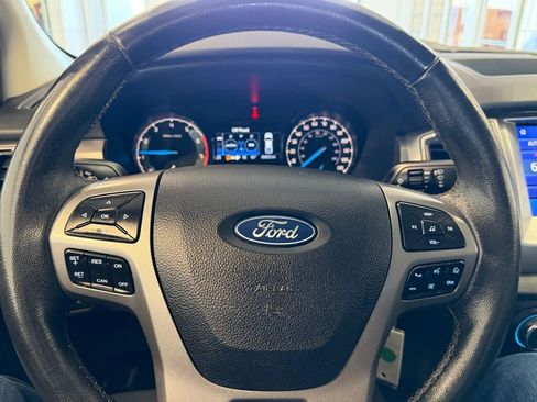 Used 2021 Ford Ranger XLT w/ Equipment Group 301A Mid image 19