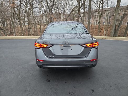 Certified 2025 Nissan Sentra SV w/ Trunk Package image 9