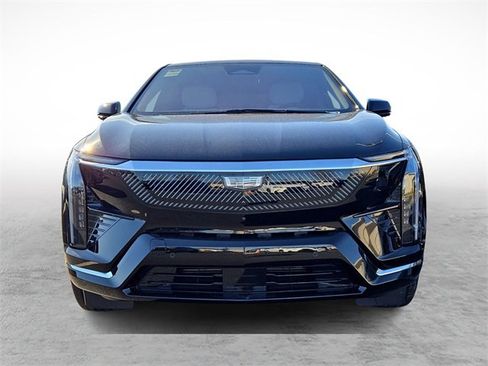 New 2026 Cadillac Optiq Luxury 1 image 2