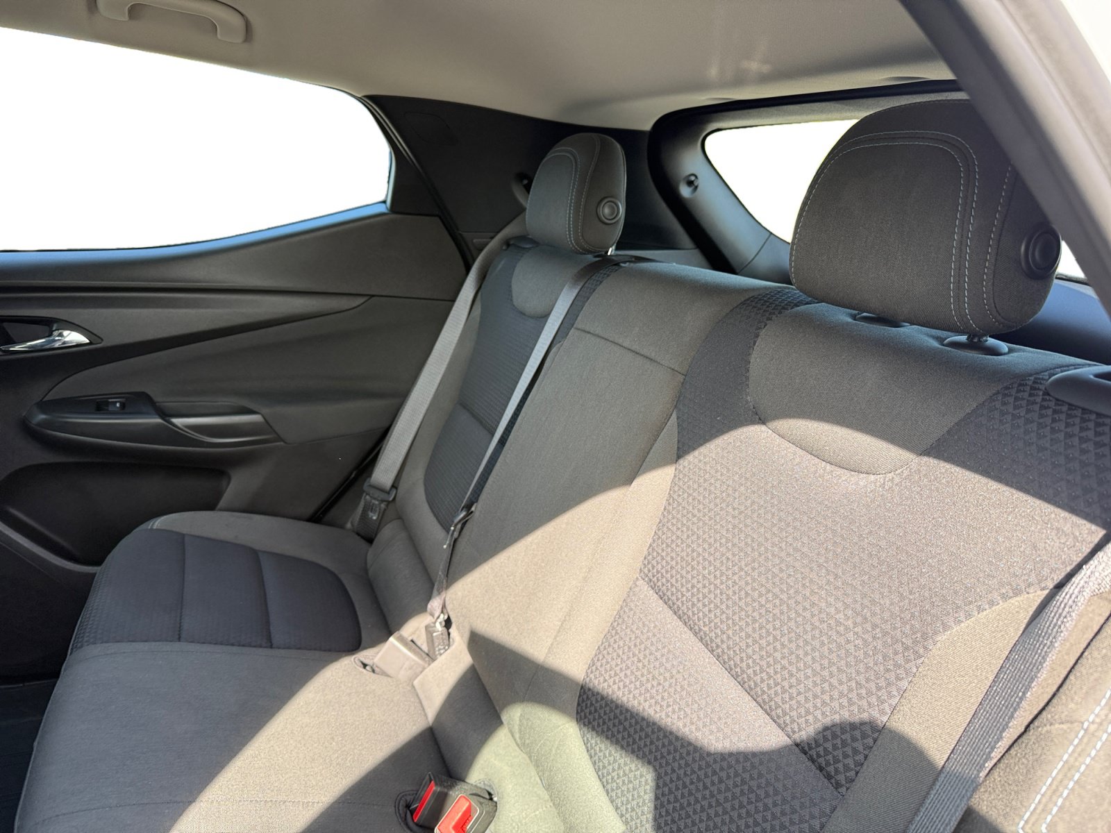 Used 2023 Chevrolet Bolt EUV LT w/ Redline Edition FWD image 16
