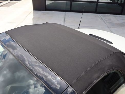 Used 2019 MAZDA MX-5 Miata Sport RWD image 14