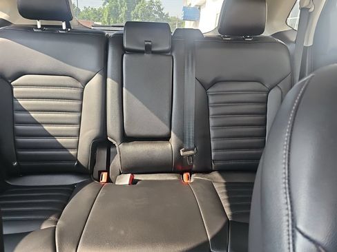 Used 2024 Ford Edge SEL AWD/4WD image 10