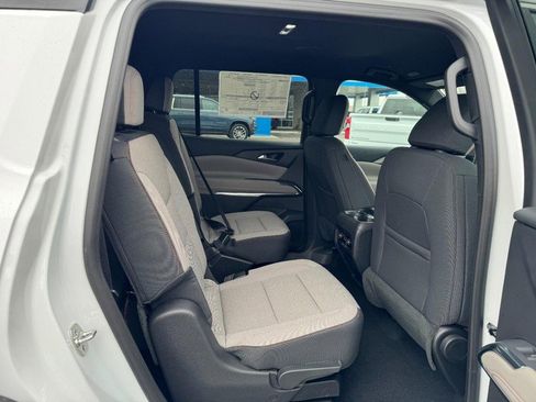New 2026 Chevrolet Traverse LT image 27