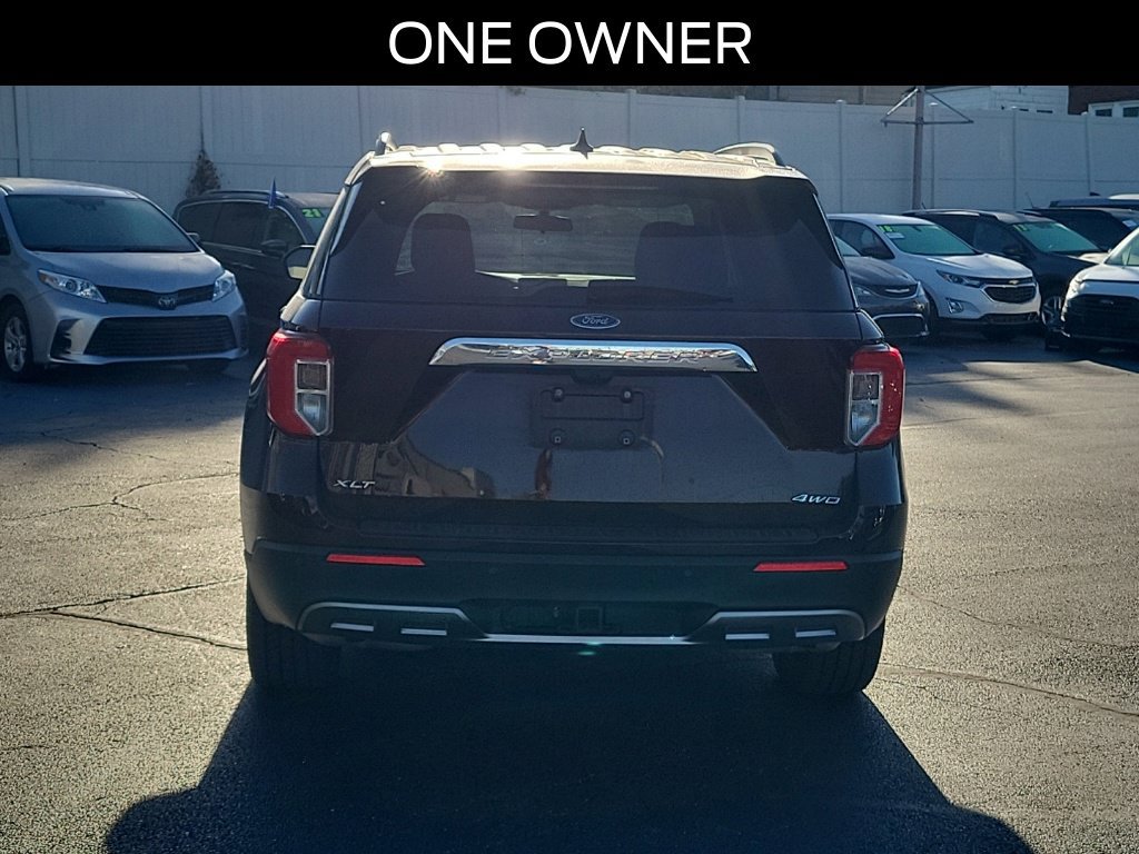 Certified 2022 Ford Explorer XLT w/ Equipment Group 202A AWD/4WD image 6