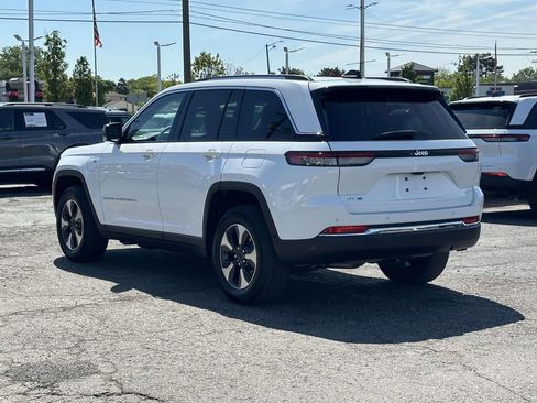 Used 2022 Jeep Grand Cherokee Limited 4xe AWD/4WD image 6