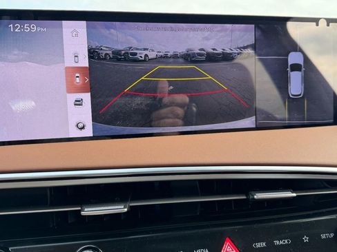 New 2026 Genesis GV70 2.5T Advanced AWD/4WD image 18