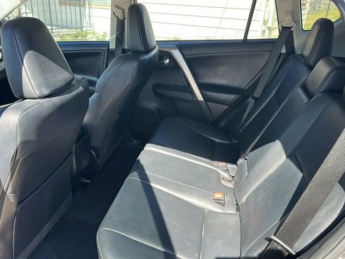 Used 2015 Toyota RAV4 Limited w/ Technology Package FWD image 15