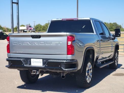 Used 2024 Chevrolet Silverado 2500 Custom w/ Custom Value Package AWD/4WD image 7