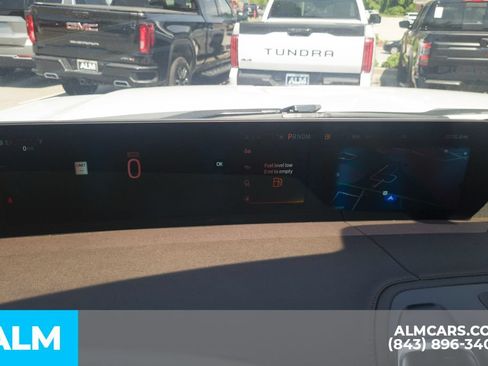 Used 2025 Ford Expedition King Ranch AWD/4WD image 32