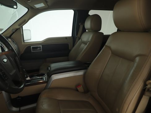 Used 2013 Ford F150 Lariat w/ Lariat Chrome Pkg image 20