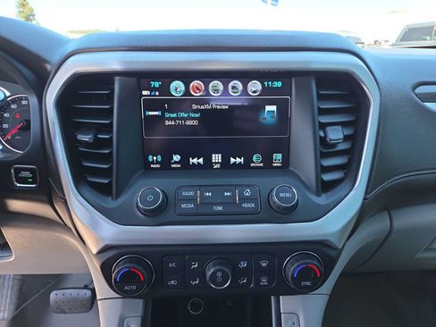 Used 2019 GMC Acadia SLT AWD/4WD image 24