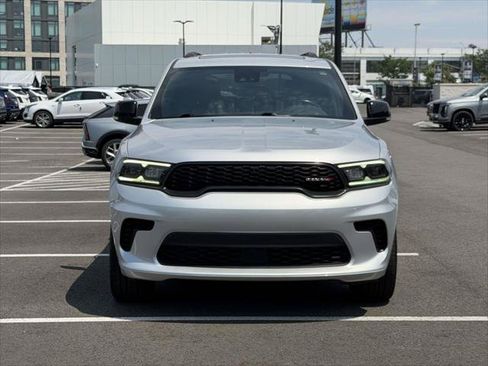 Used 2024 Dodge Durango GT AWD/4WD image 2