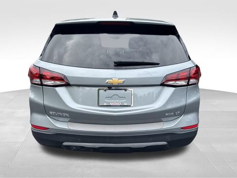 Used 2024 Chevrolet Equinox LT AWD/4WD image 4