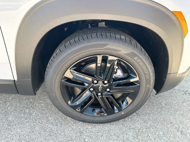 New 2026 Chevrolet TrailBlazer LT w/ Midnight Edition FWD image 48