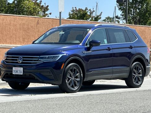 Used 2023 Volkswagen Tiguan SE FWD image 8