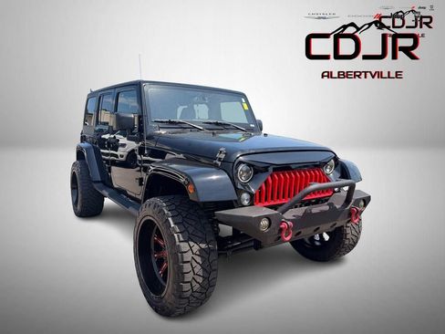 Used 2017 Jeep Wrangler Unlimited Sahara AWD/4WD image 1